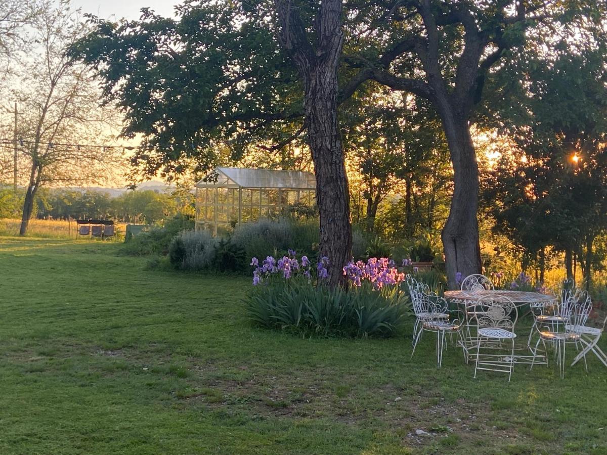 B&B Ostria Vento Medesano Exteriör bild