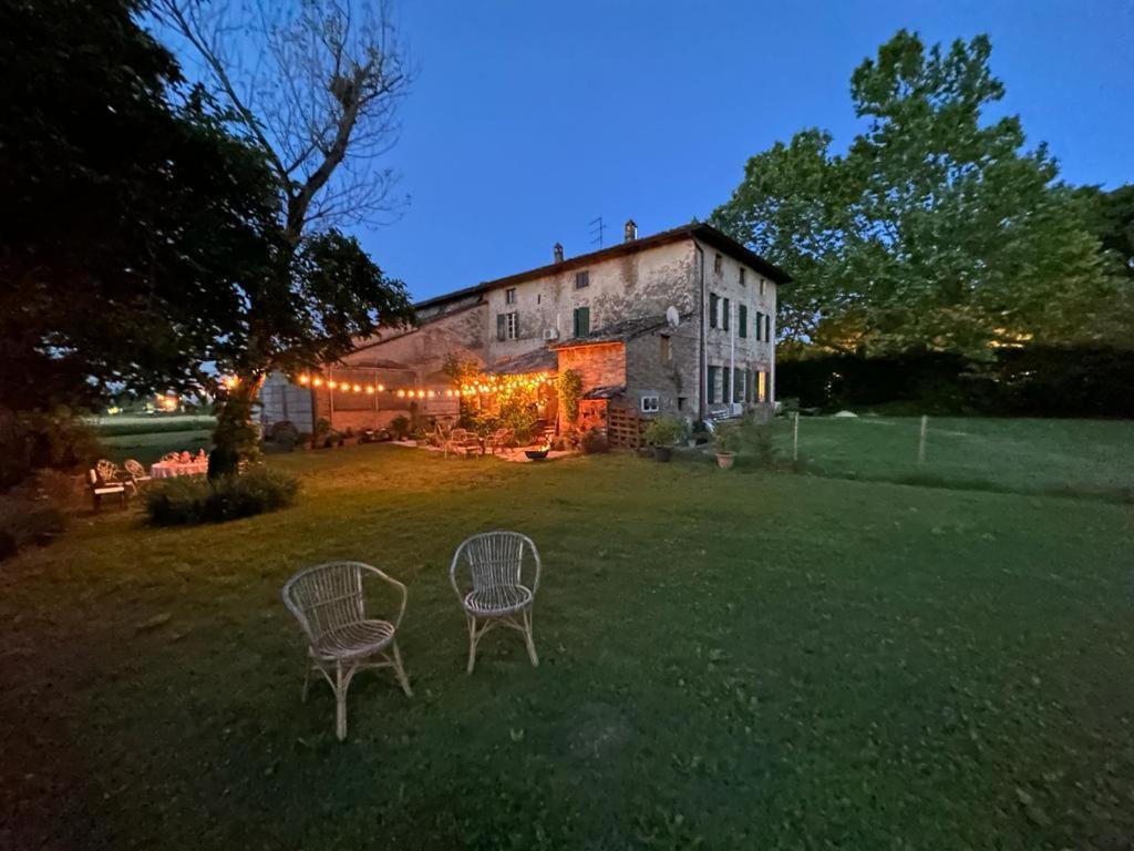 B&B Ostria Vento Medesano Exteriör bild